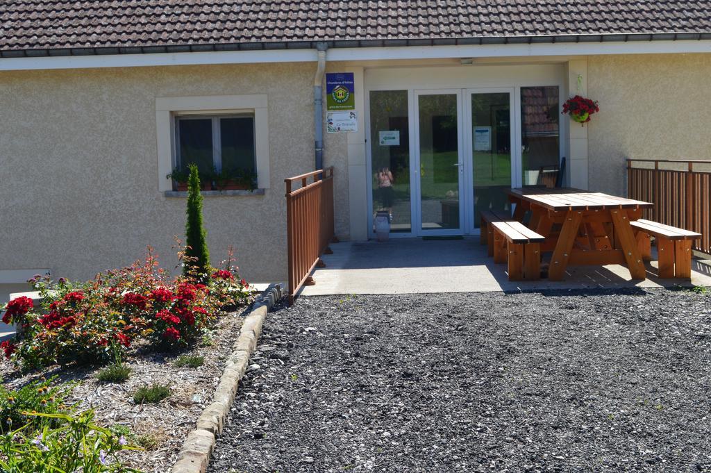 Chambres Et Table D'Hotes La Trottelee Bellefontaine  Exteriér fotografie