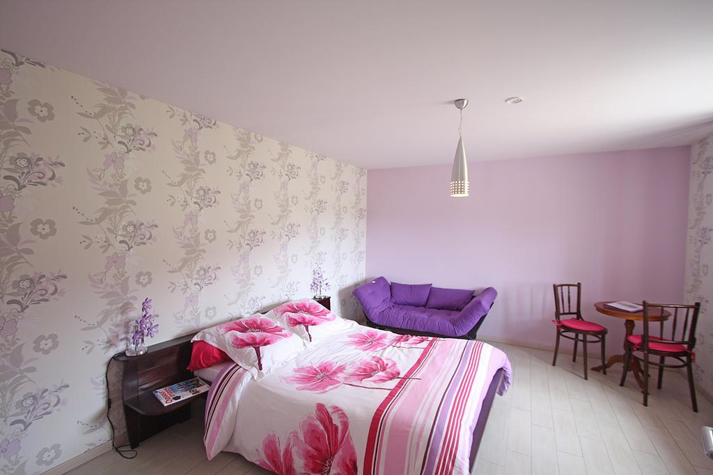 Chambres Et Table D'Hotes La Trottelee Bellefontaine  Pokoj fotografie