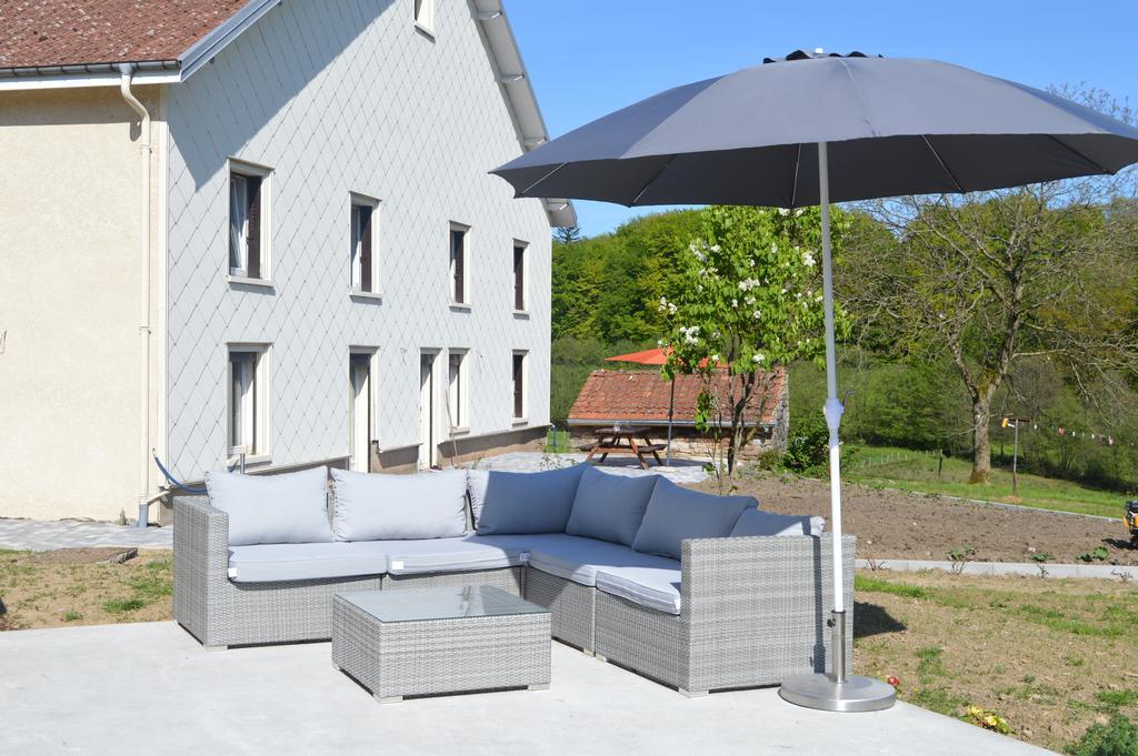 Chambres Et Table D'Hotes La Trottelee Bellefontaine  Exteriér fotografie